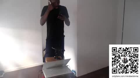 Snapshot of masterdomfuck chatting on November 2025 06:48:02 PM Masterdomfuck online show from November 2025 06:48:02 PM