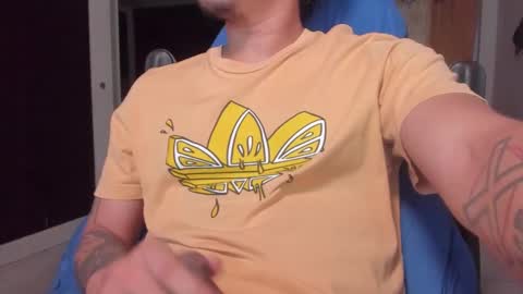 Juan Independent Model online show from November 2025 10:31:02 PM