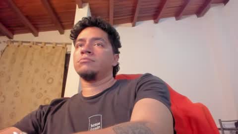 Snapshot of masterjuanc chatting on July 2026 12:06:02 AM Juan Independent Model online show from July 2026 12:06:02 AM
