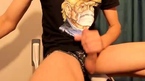 Snapshot of mastermiko chatting on December 2024 10:28:01 AM Silly Rabbit online show from December 2024 10:28:01 AM