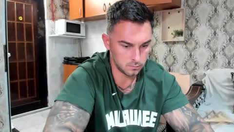 Snapshot of mastermusclejon chatting on September 2025 07:47:01 PM Jon online show from September 2025 07:47:01 PM