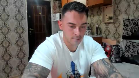 Snapshot of mastermusclejon chatting on October 2025 08:42:01 PM Jon online show from October 2025 08:42:01 PM