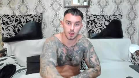 Jon online show from November 2025 09:11:01 PM