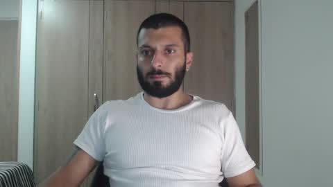   online show from December 2024 03:08:02 AM