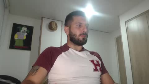   online show from December 2024 04:38:01 AM