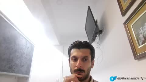   online show from October 2025 09:08:02 PM