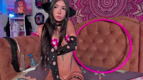 Snapshot of masterr_and_kittyy chatting on April 2026 04:01:01 AM online show from April 2026 04:01:01 AM