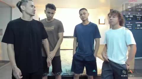 Snapshot of masters_sexx chatting on February 2025 11:25:01 AM Team Cris Darwin- Fernando- Stiven- David online show from February 2025 11:25:01 AM