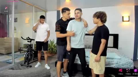 Snapshot of masters_sexx chatting on September 2025 11:21:02 AM Team Cris Darwin- Fernando- Stiven- David online show from September 2025 11:21:02 AM