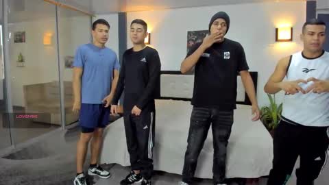 Snapshot of masters_sexx chatting on November 2025 11:20:02 AM Team Cris Darwin- Fernando- Stiven- David online show from November 2025 11:20:02 AM