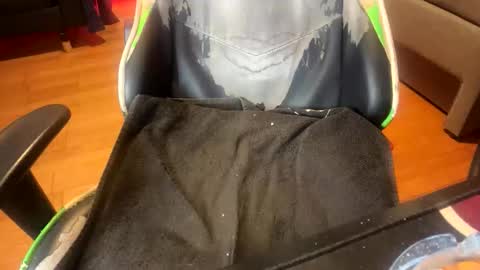 Master Van online show from April 2026 10:37:01 PM