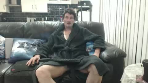 masterwolf67 online show from November 2025 06:19:01 PM