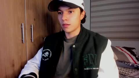 Snapshot of mastrangelo_x chatting on December 2025 04:10:02 AM mastrangelo_x online show from December 2025 04:10:02 AM