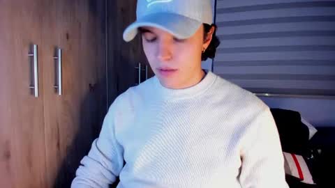 Snapshot of mastrangelo_x chatting on July 2026 04:48:02 AM mastrangelo_x online show from July 2026 04:48:02 AM