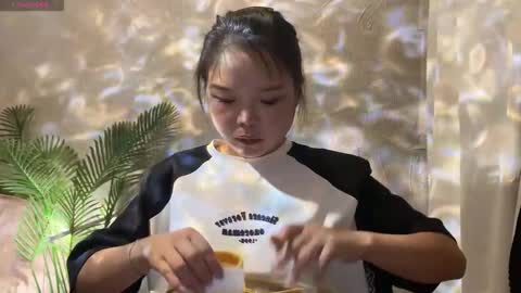 Snapshot of masubaby chatting on September 2025 08:05:01 AM SuSu online show from September 2025 08:05:01 AM