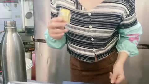 Snapshot of masubaby chatting on November 2025 05:49:01 AM SuSu online show from November 2025 05:49:01 AM