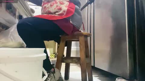 Snapshot of masubaby chatting on November 2025 04:24:02 AM SuSu online show from November 2025 04:24:02 AM