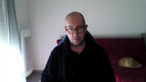 mat11efou online show from November 2025 01:17:02 PM