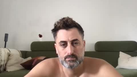 mat_johof online show from October 2025 01:23:02 PM