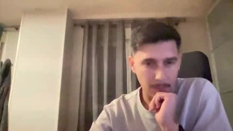 Snapshot of matahavi chatting on January 2026 08:47:01 PM Aaron online show from January 2026 08:47:01 PM