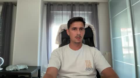 Snapshot of matahavi chatting on June 2026 04:38:02 PM Aaron online show from June 2026 04:38:02 PM
