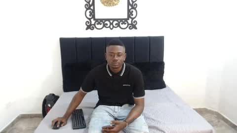 Snapshot of mateo_derek chatting on April 2026 02:58:01 AM online show from April 2026 02:58:01 AM