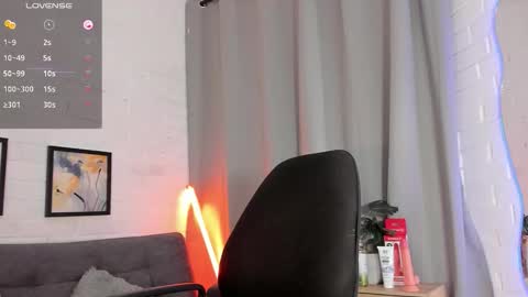 MATEO HUNTER online show from November 2025 02:55:02 AM