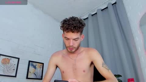 MATEO HUNTER online show from December 2025 06:42:02 AM