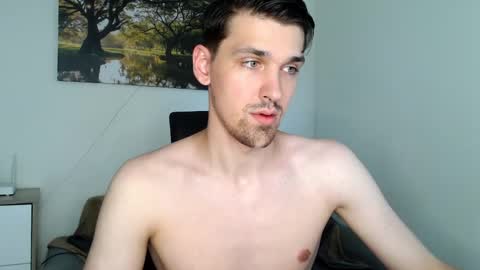 mateo_zeus online show from March 2025 03:39:01 AM