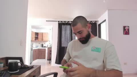 Snapshot of matheusbeard2 chatting on March 2026 06:34:02 PM Matheus online show from March 2026 06:34:02 PM