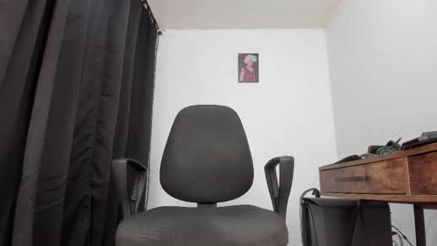 Snapshot of matheusbeard2 chatting on March 2026 08:58:01 PM Matheus online show from March 2026 08:58:01 PM