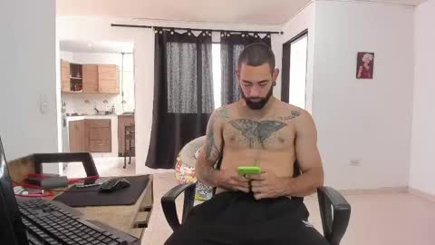 Snapshot of matheusbeard2 chatting on May 2026 04:48:01 PM Matheus online show from May 2026 04:48:01 PM