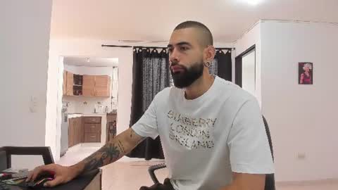 Snapshot of matheusbeard2 chatting on June 2026 03:44:02 PM Matheus online show from June 2026 03:44:02 PM