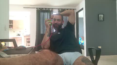 Snapshot of matheusbeard2 chatting on June 2026 06:32:01 PM Matheus online show from June 2026 06:32:01 PM