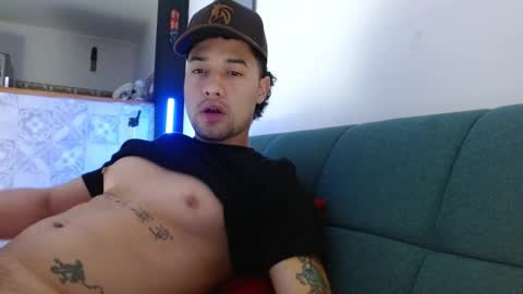 Snapshot of mathew444 chatting on February 2026 11:14:01 AM STRURIBE ON INSTAGRAM online show from February 2026 11:14:01 AM