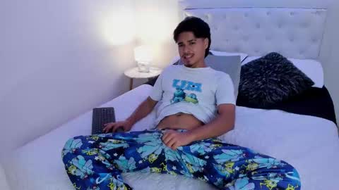 Mathew online show from September 2025 06:43:02 PM