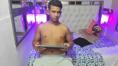 mathews__ online show from January 2026 02:59:02 AM