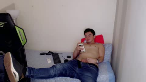 MATHIAS online show from April 2026 03:51:01 AM