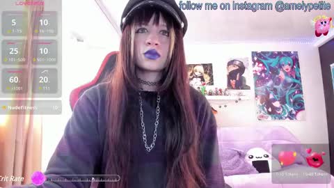 Mathilda Lapetite online show from February 2025 06:56:02 PM