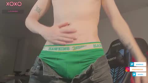 Snapshot of mathwx_ chatting on February 2025 01:16:02 AM Alejandro Alex online show from February 2025 01:16:02 AM