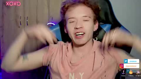 Snapshot of mathwx_ chatting on October 2025 10:41:01 PM Alejandro Alex online show from October 2025 10:41:01 PM