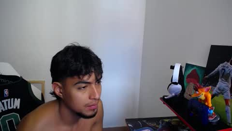 matias online show from November 2025 04:50:01 PM