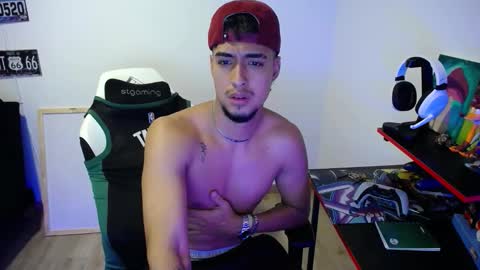 matias online show from November 2025 03:53:02 AM