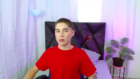 Snapshot of matiii18 chatting on September 2025 01:11:02 PM Mati online show from September 2025 01:11:02 PM