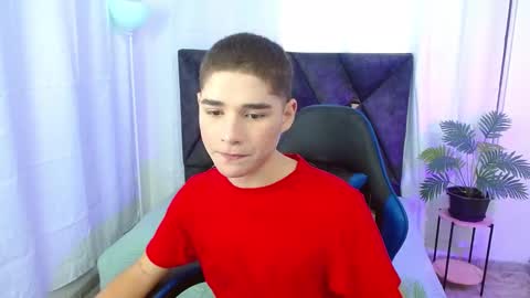 Snapshot of matiii18 chatting on September 2025 01:01:01 PM Mati online show from September 2025 01:01:01 PM