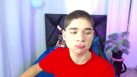 Snapshot of matiii18 chatting on October 2025 01:45:02 PM Mati online show from October 2025 01:45:02 PM