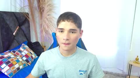 Snapshot of matiii18 chatting on November 2025 01:55:02 PM Mati online show from November 2025 01:55:02 PM