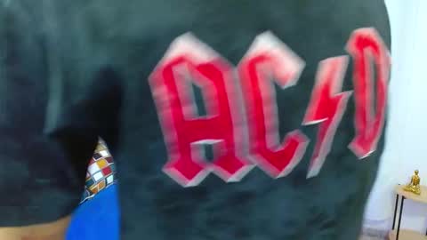 Snapshot of matiii18 chatting on November 2025 02:49:02 PM Mati online show from November 2025 02:49:02 PM