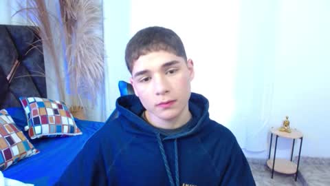 Snapshot of matiii18 chatting on November 2025 01:32:02 PM Mati online show from November 2025 01:32:02 PM