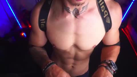 matius online show from November 2025 06:14:02 AM